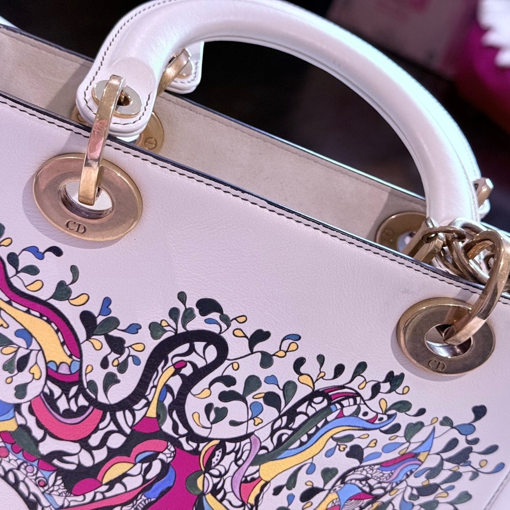 Dior Lady D-Lite Bag – Limited Edition “Vive L’Amour” by Niki de Saint Phalle - Picture 6 of 12